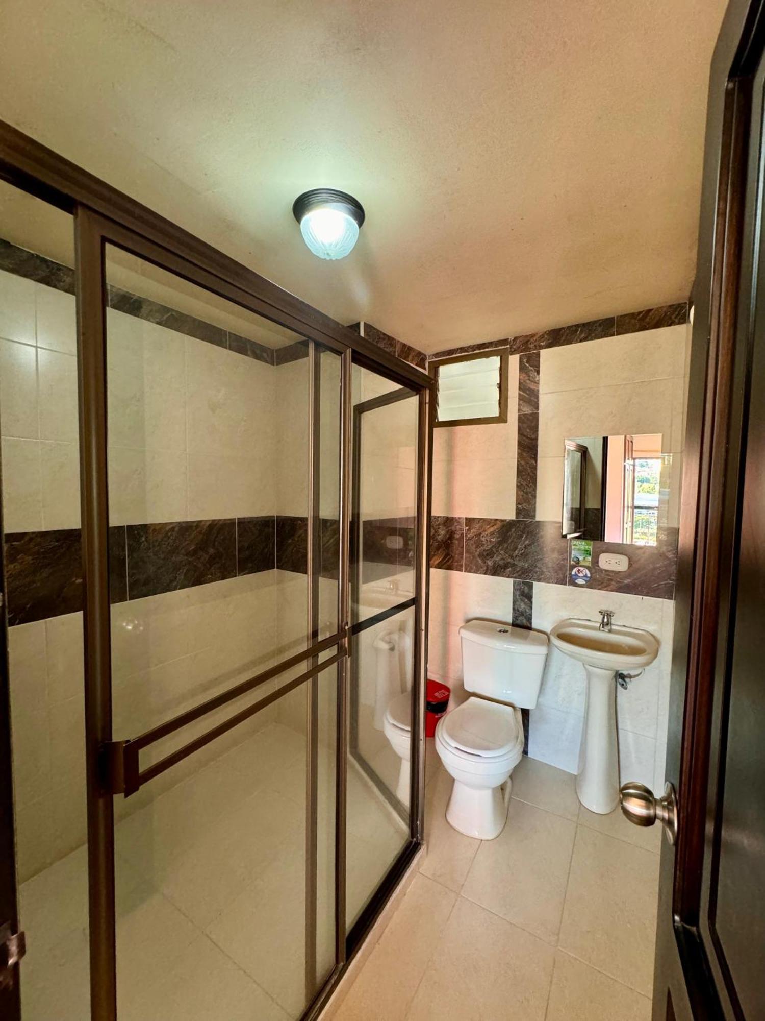Hotel Portal Dorado Маринилья Экстерьер фото